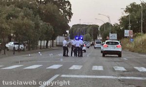 Viterbo - Scontro moto-auto, ferita una ragazza