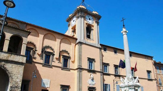 Tarquinia - Il palazzo comunale