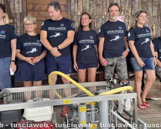 Lago di Bolsena - Gli archeo-sub si preparano alle immersioni