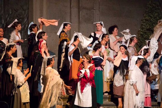 Lo spettacolo Elisir d'amore