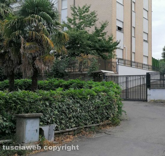 Viterbo - La curva pericolosa tra via Monte Amiata e via Gran Sasso
