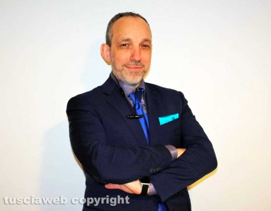 Viterbo - L'ethical hacker Gianluca Boccacci
