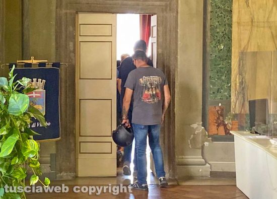 Macchina di Santa Rosa - I facchini in comune