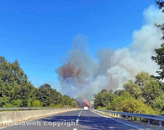 Orte - Incendio sulla SS 675