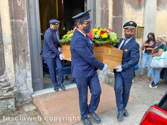Valentano - I funerali di Bruno Mancini
