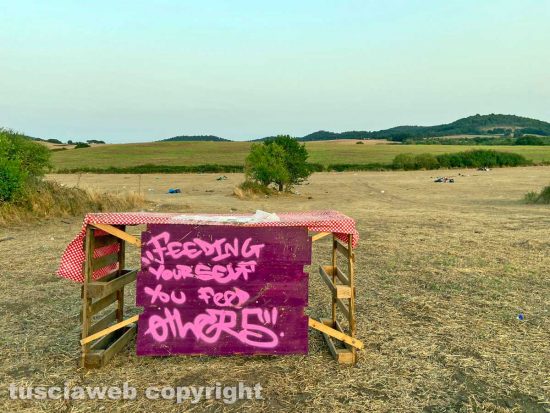 Valentano - Rave party - I rifiuti lasciati sul campo