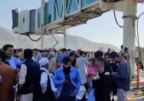 Afghanistan - Civili in fuga all’aeroporto di Kabul