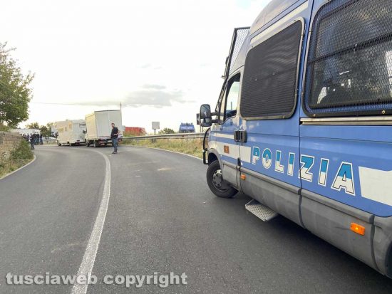 Rave - Il posto di blocco della polizia