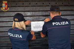 Civitavecchia - Locale chiuso dalla polizia