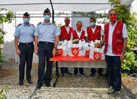 Orte - La colletta alimentare presso il centro cogistico dell’aeronautica militare di Orte