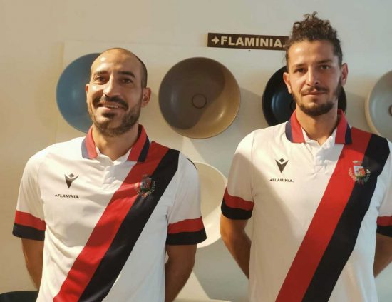 Flaminia Calcio - Le nuove maglie indossate da Francesco Lazzarini e Giammarco Gasperini