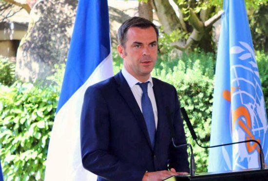 Il ministro della salute francese Olivier Véran