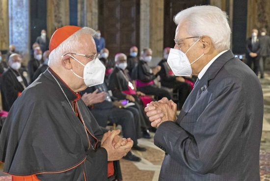 Sergio Mattarella e il cardinale Gualtiero Bassetti