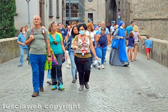 Viterbo - Tornano i turisti stranieri in città