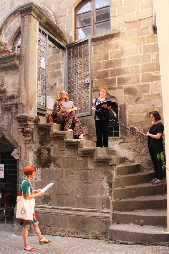 Due passeggiate-racconto tutte al femminile targate Erinna e Comunità narranti