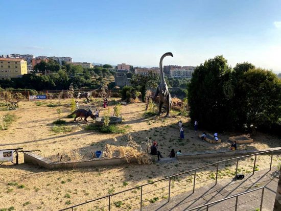 Dinosauri in Carne e Ossa