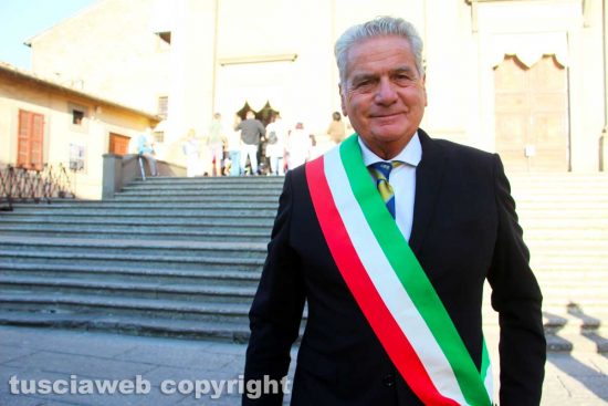 Viterbo - Il sindaco Giovanni Arena