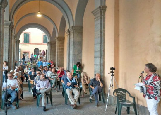 Acquapendente - Alessandra Terrosi alla presentazione del programma elettorale della lista Immagina Aquesio