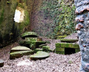 Soriano nel Cimino - Resti dei mulini lungo il fosso Castello
