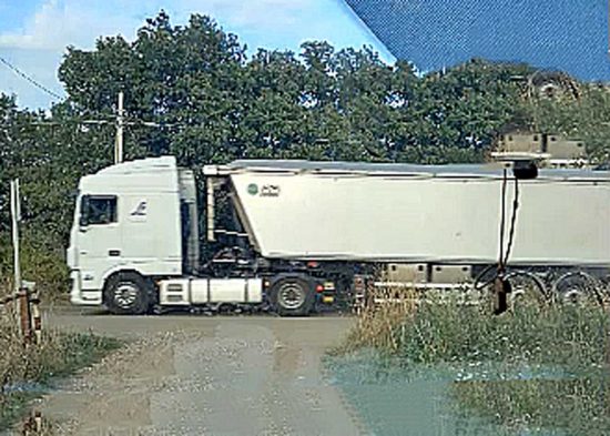 Viterbo - Tir davanti alla discaria