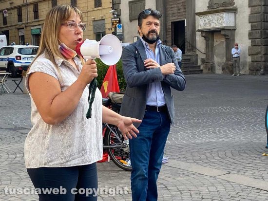 Viterbo - I sindacati in piazza