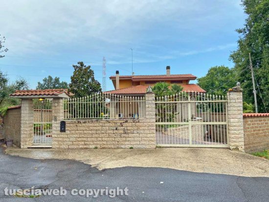 Castel Sant’Elia – Femminicidio-suicidio - La casa dove abitavano Ciriaco Pigliaru e Anna Cupelloni