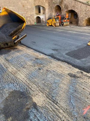 Viterbo - Interventi di asfaltatura in largo Grandori 