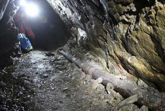 Canada - Minatori intrappolati a oltre 1200 metri di profondità