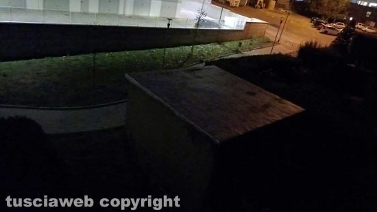 Viterbo - Luci spente tra via Monti Cimini a via Monte Nevoso