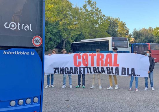 Manifestazione al terminal Riello