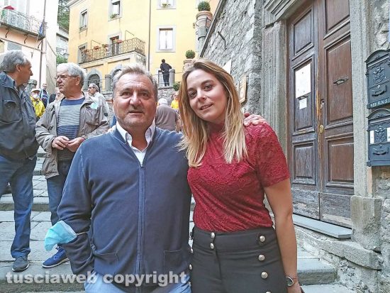 Montefiascone - La festa per Giulia De Santis - La sindaca con Enrico Panunzi