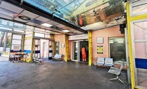 Roma - Il pronto soccorso del Policlinico Umberto I assaltato dai manifestanti contro il Green Pass