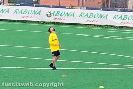 Sport - Calcio - Viterbese - Alvaro Iuliano si allena con i gialloblù
