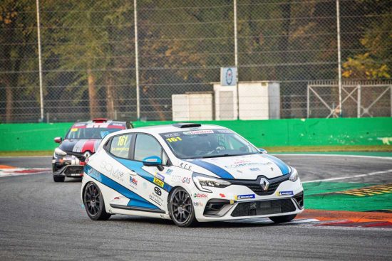 Sport - Motori - Gustavo Sandrucci alla Clio cup Europe