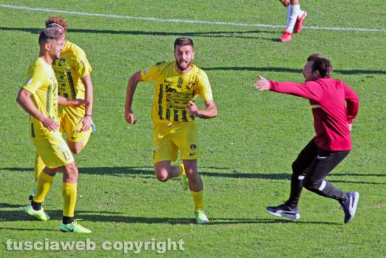 Sport - Calcio - Viterbese - L'esultanza di Emilio Volpicelli e Giuseppe Raffaele