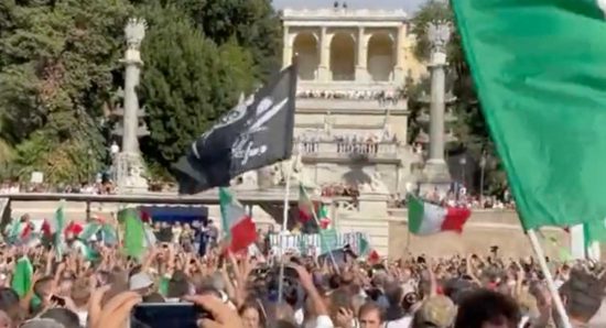 Roma - No green pass a piazza del Popolo