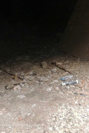 Viterbo - La struttura abbandonata in via Crochi