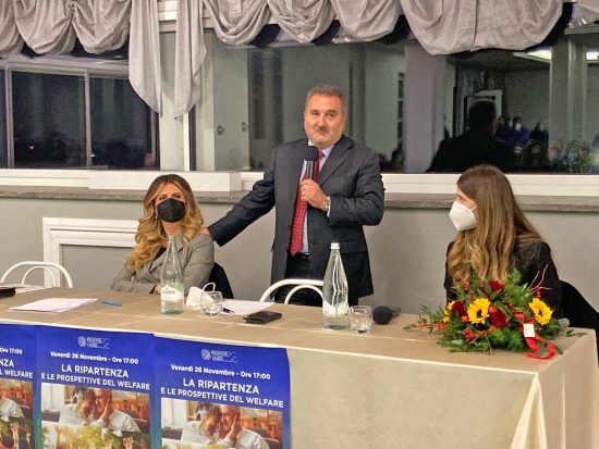Viterbo - Alessandra Troncarelli e Enrico Panunzi all'incontro La ripartenza e le prospettive del welfare