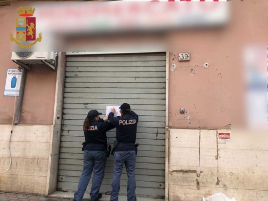 Polizia - Civitavecchia - Chiuso minimarket