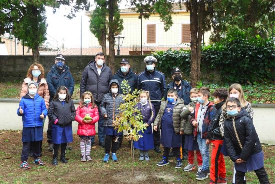Ischia di Castro - L'iniziativa "Un albero per il futuro"