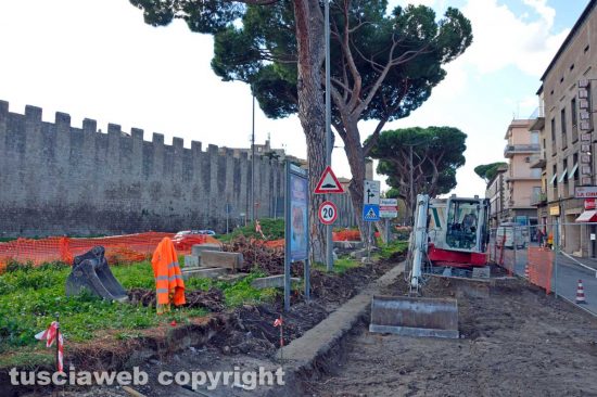 Viterbo - Lavori a piazzale Gramsci