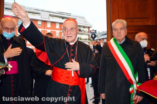 Viterbo - Il cardinale Angelo Comastri