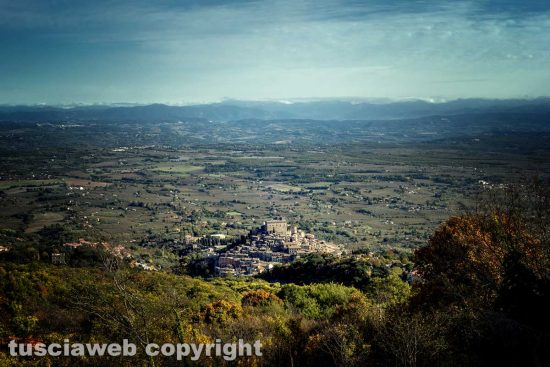 Soriano nel Cimino - Il panorama dall'alto della faggeta vetusta