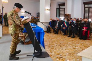 La cerimonia di avvicendamento al comando dell’aviazione dell’esercito