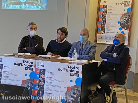 L'amministratore delegato di Atcl Luca Fornari, l'assessore alla Cultura Marco De Carolis, il sindaco Giovanni Arena e il direttore artistico di Atcl Alessandro Berdini