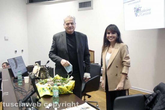 I pirati della bellezza - Mariangela Pira con il sindaco Giovanni Arena