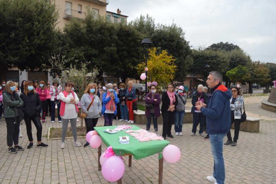 Farnese - L'iniziativa in occasione dell'Ottobre rosa