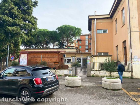 Vetralla - La scuola elementare di Cura