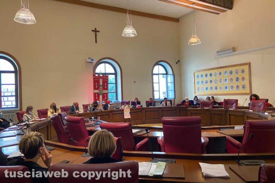 Viterbo - Il convegno “Educare alla non violenza”