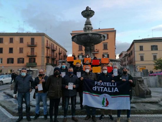 Viterbo - Manifestazione FdI contro la violenza sulle donne